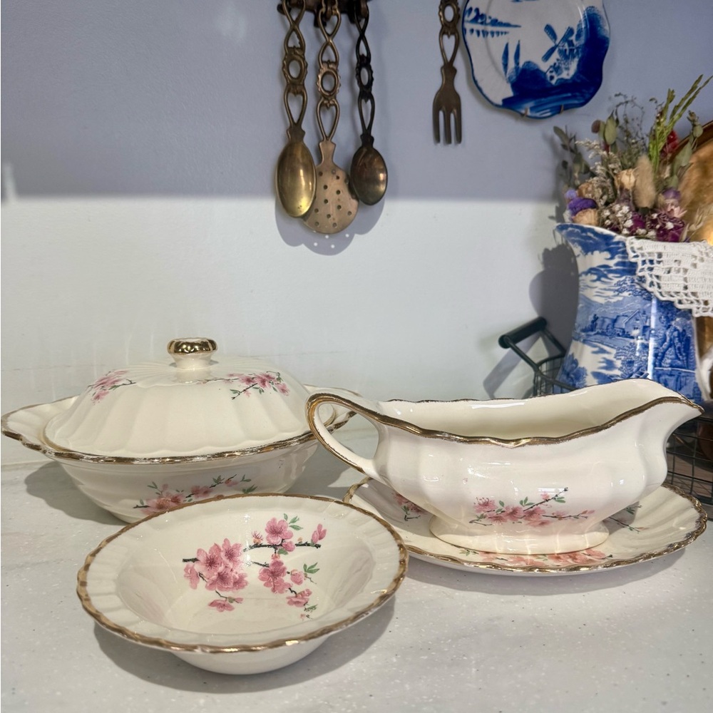 vintage W.S. George Bolero "Peach Blossom" china dishes 1948 22kt gold